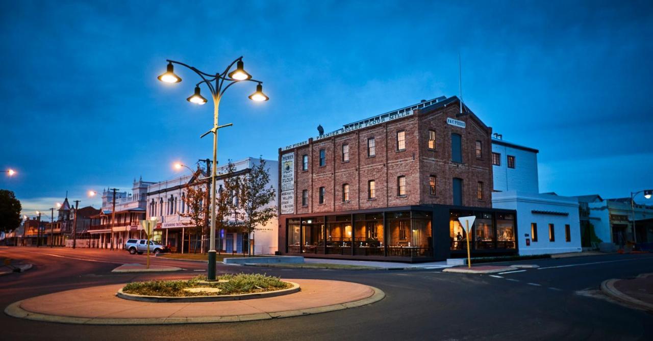 The Premier Mill Hotel Katanning Bagian luar foto