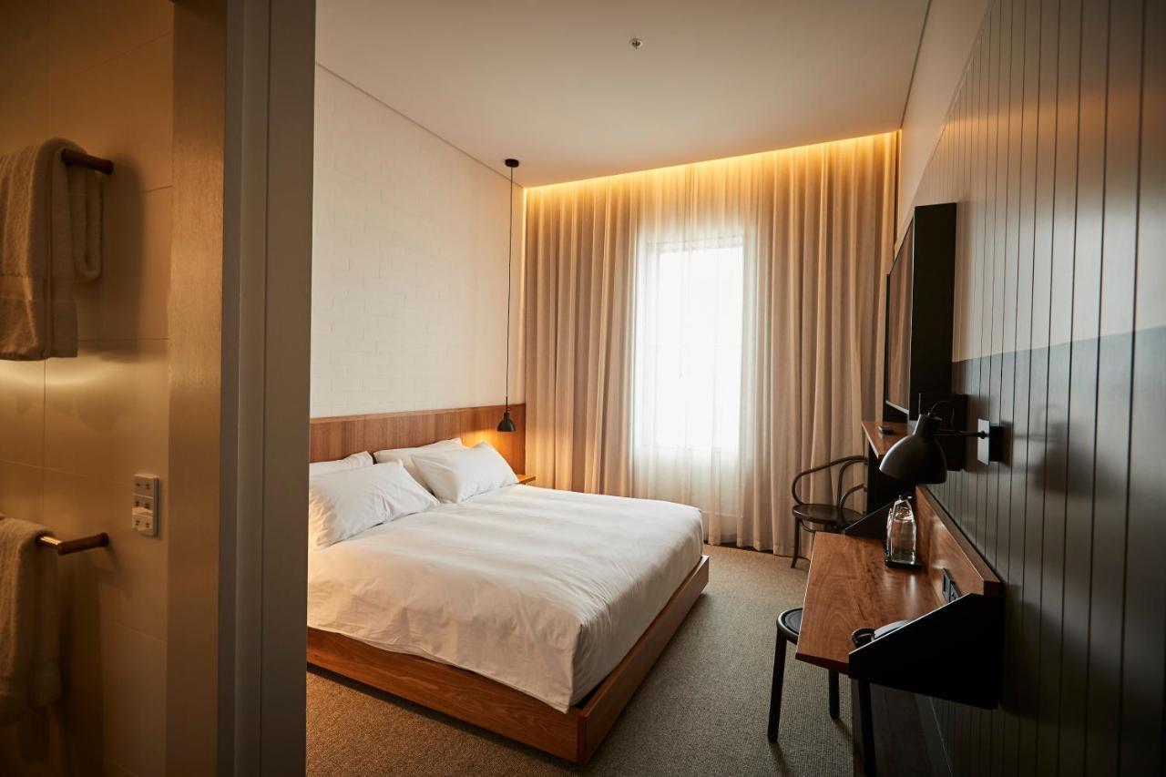 The Premier Mill Hotel Katanning Bagian luar foto