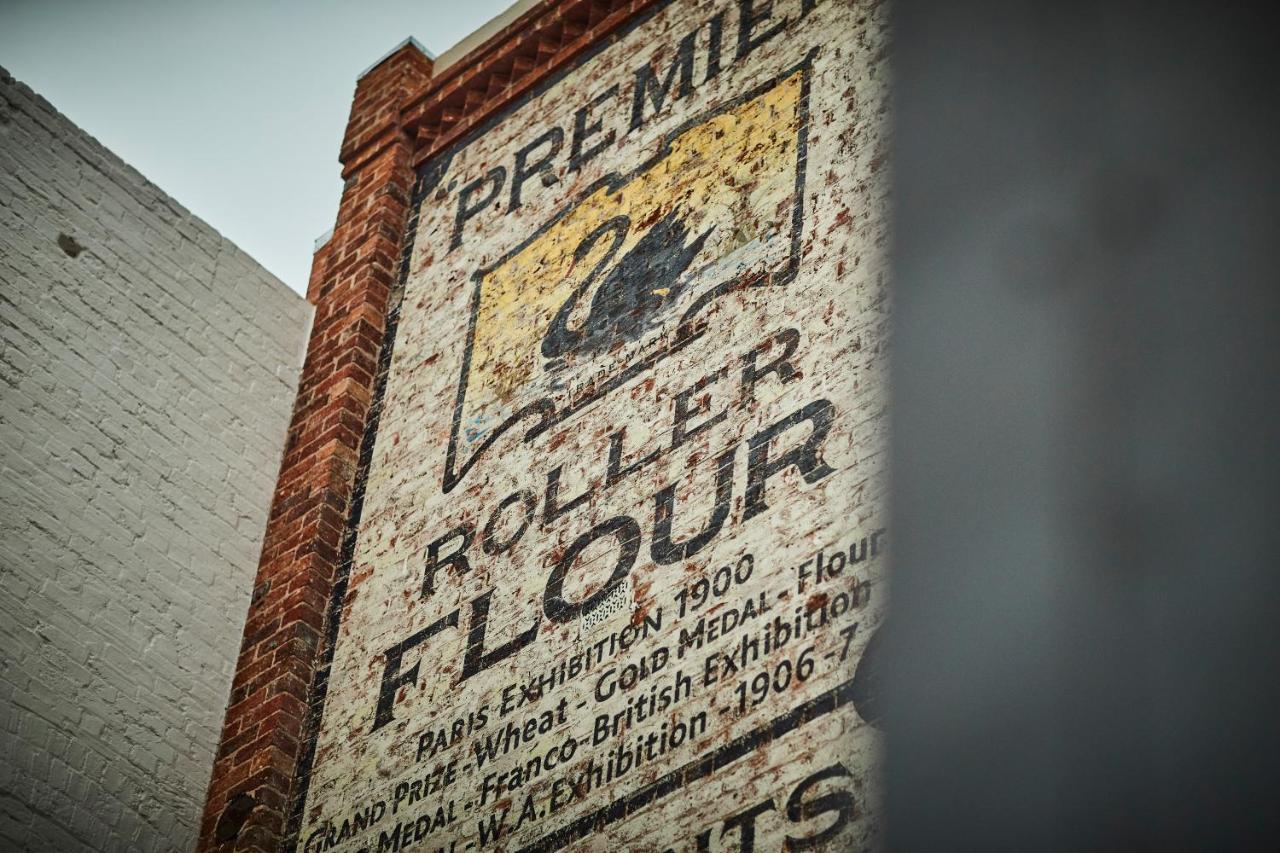 The Premier Mill Hotel Katanning Bagian luar foto